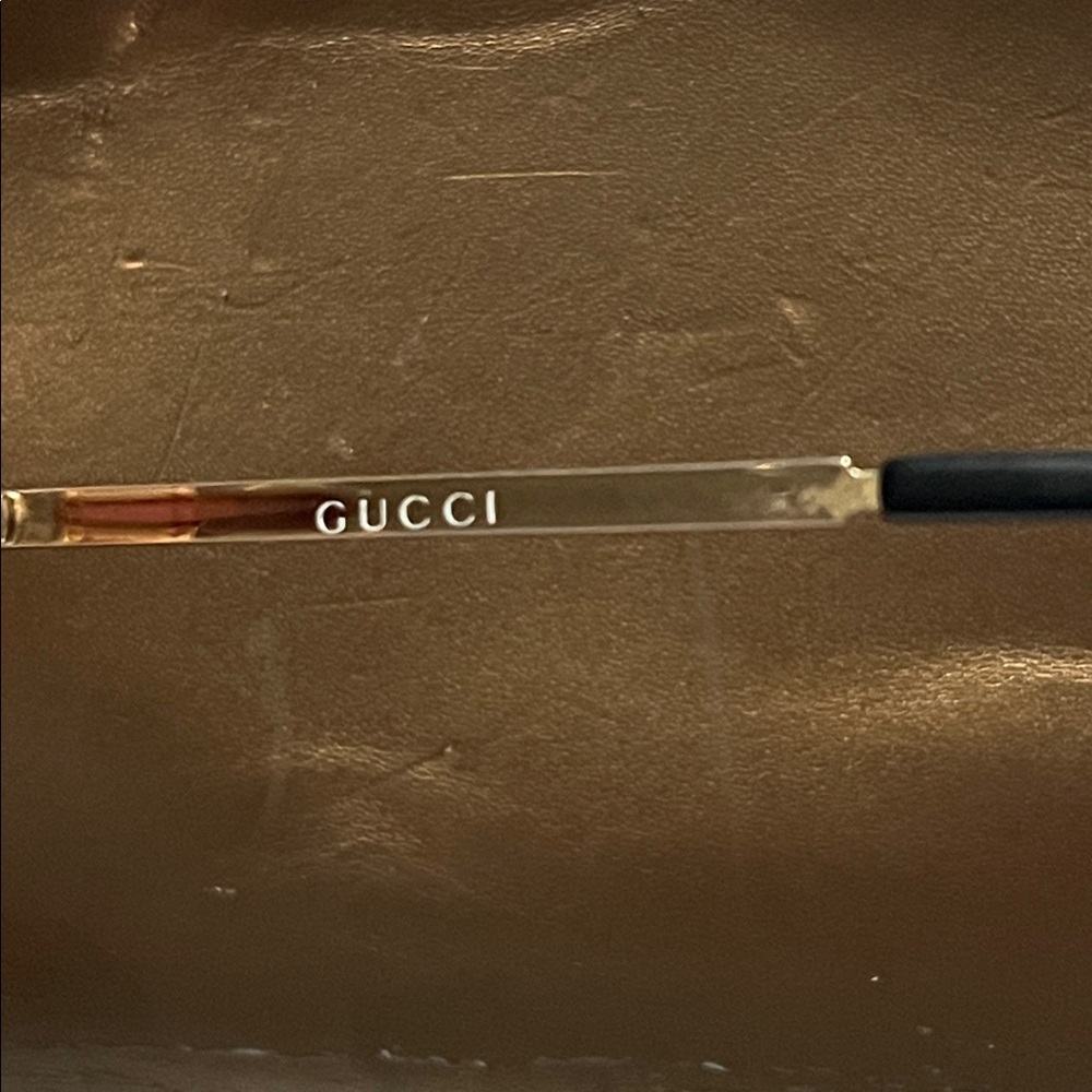 Vintage Gucci GG 2846/S Gradient Lense Sunglasses w/ Gold & Black Frames - Picture 6 of 15
